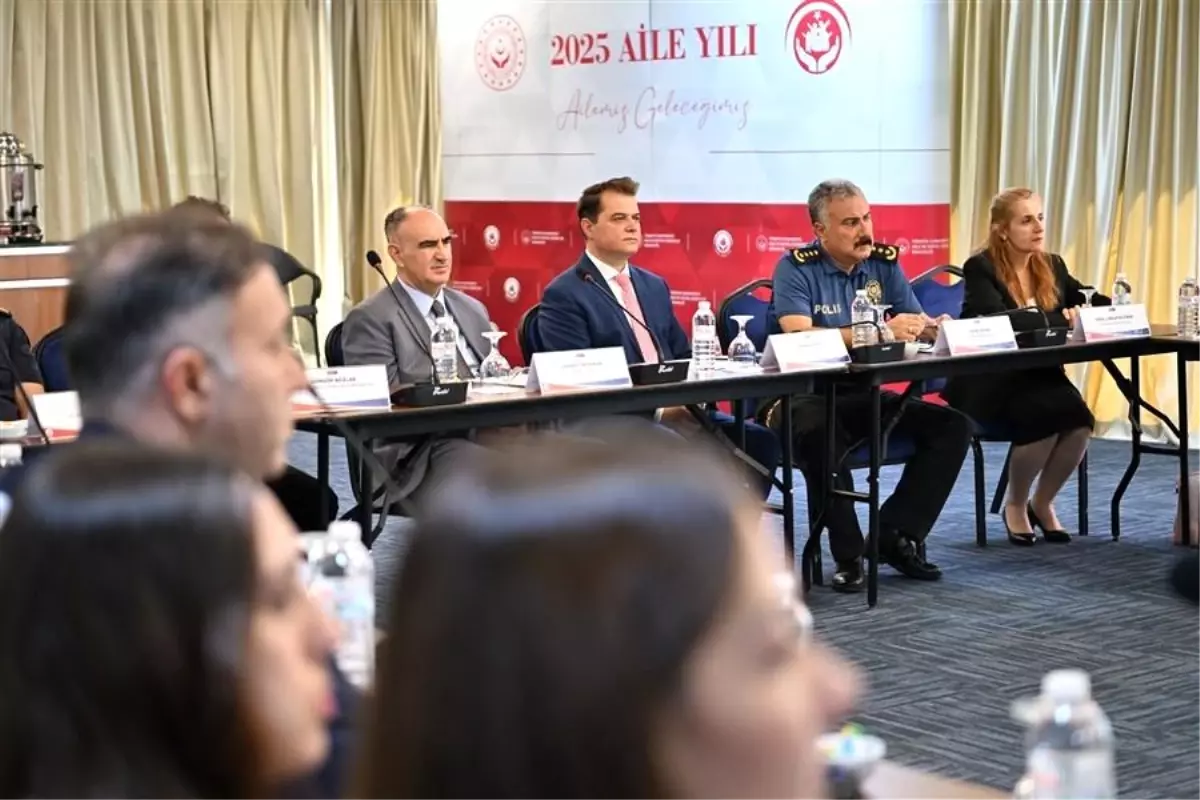 Koruyucu Aile Sisteminin Güçlendirilmesi İçin Toplantı Düzenlendi