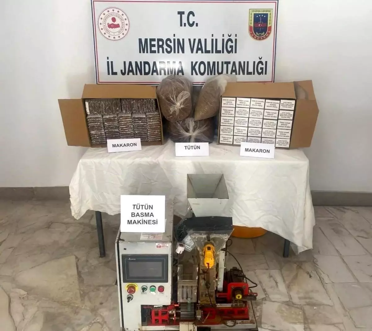 Mersin'de Sigara Kaçakçılığı Operasyonu: İki Şüpheli Yakalandı