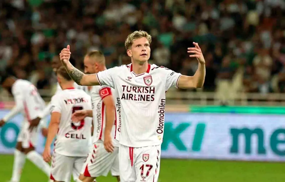 Logi Tomasson: 'Taraftar desteğiyle rövanşı alacağız'