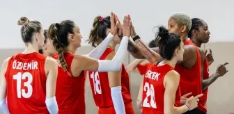 Türkiye İspanya voleybol maçı ne zaman? Filenin Sultanları Türkiye-İspanya maçı saat kaçta?