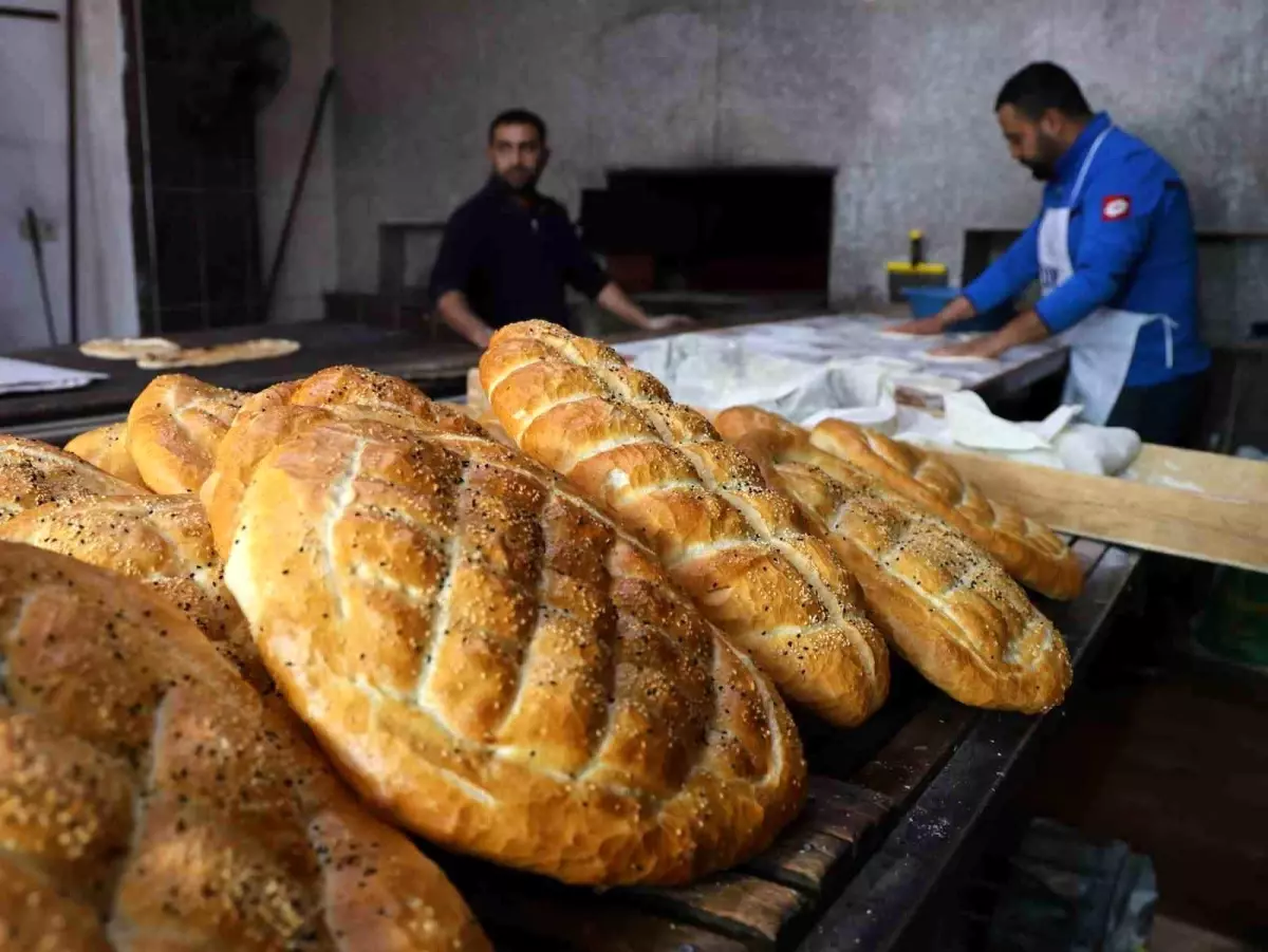 Adana'da Ekmeğe 20 Yüzde Zam