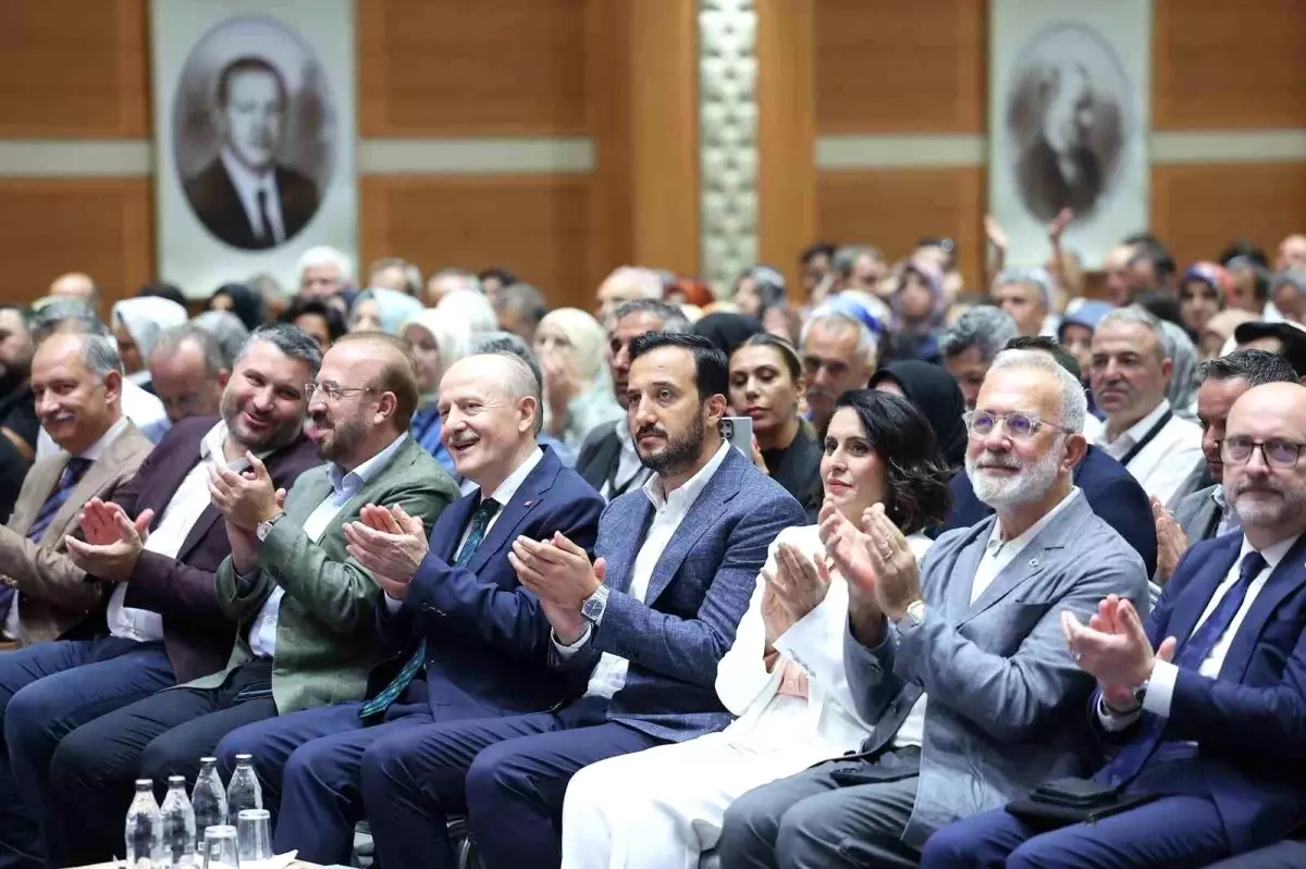 AK Parti'nin 81 ilde 'Yeşil Dönüşüm ve İklim Farkındalığı Programı'nın İstanbul'daki toplantısı yapıldı