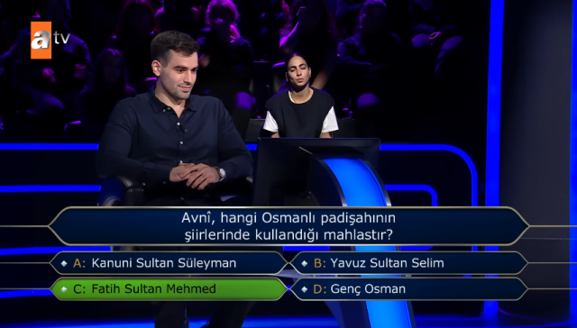 Avni, hangi Osmanlı padişahının şiirlerinde kullandığı mahlastır? Avni, hangi Osmanlı padişahının şiirlerinde kullandığı mahlastır?