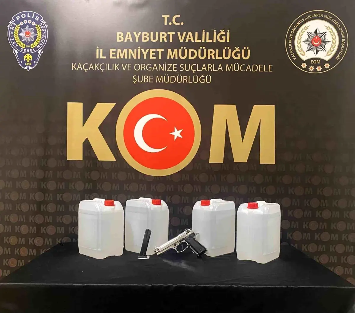 Bayburt'ta Sahte Alkol Operasyonu: 4 Şüpheli Gözaltında