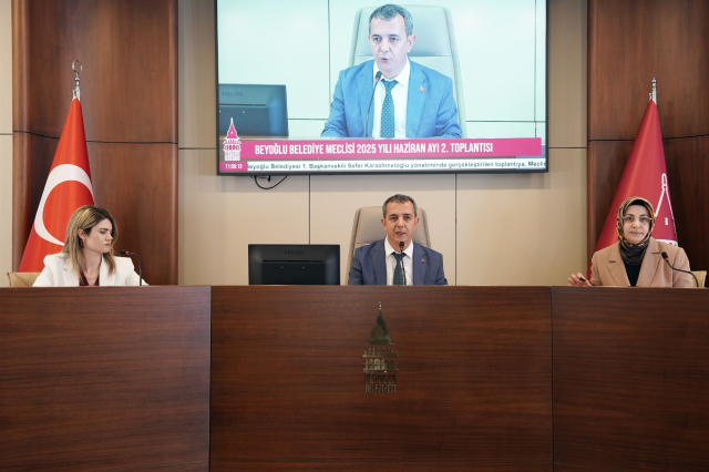 The CHP candidate for vice president in Beyoğlu Municipality is Sefer Karaahmetoğlu
