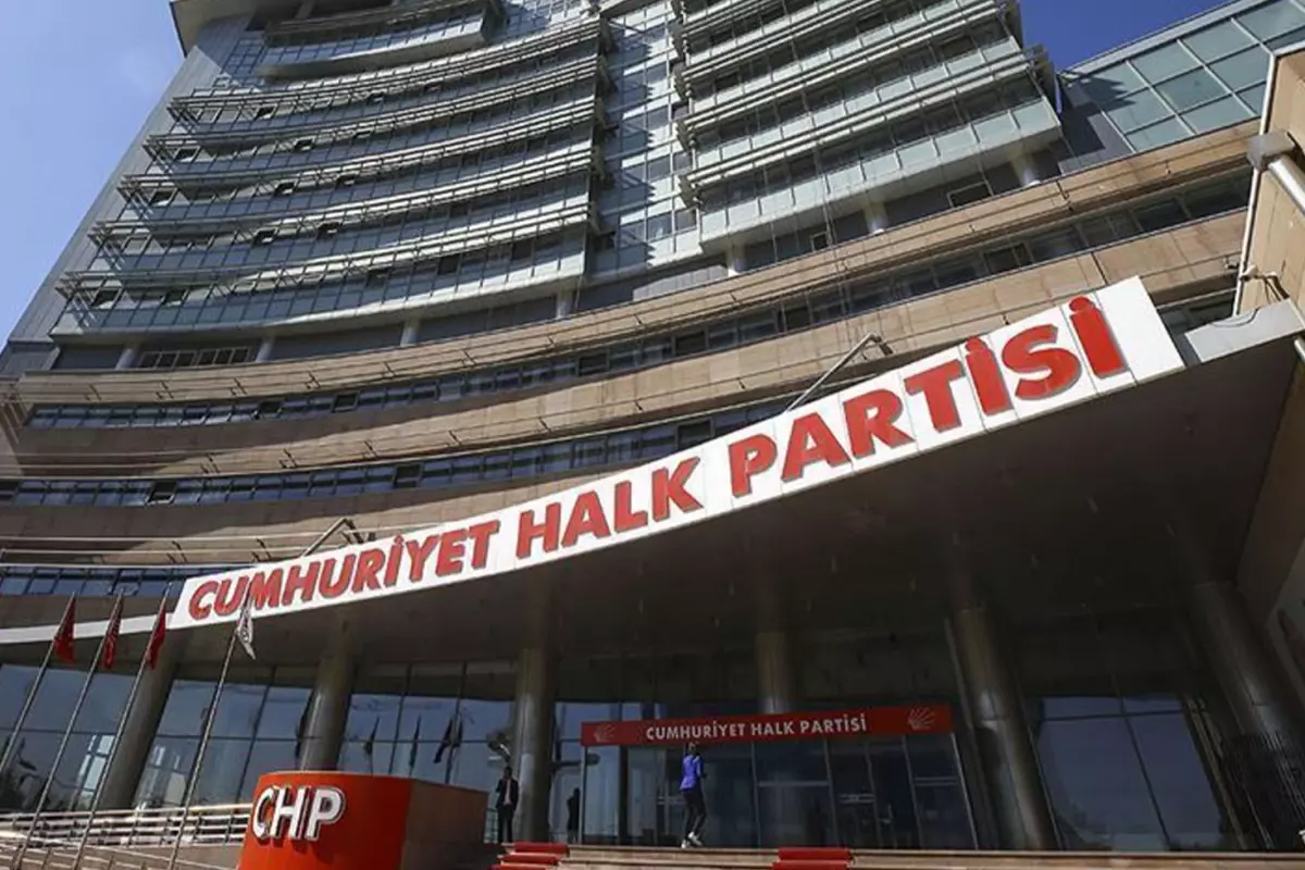 CHP'de sular durulmuyor: Şaibeye dayanamayan ilçe başkanı ve yönetimi istifa etti