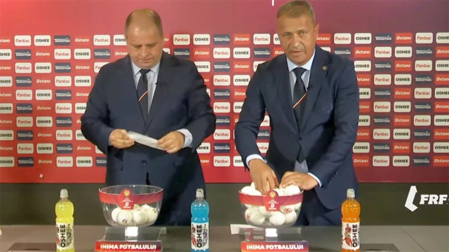 dunya bu anlari konusuyor romanya daki canli 18971322 9843 m