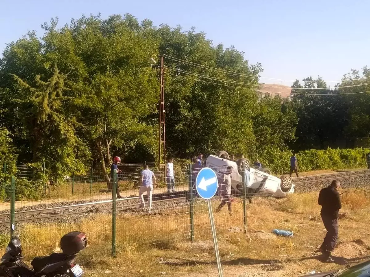 Elazığ'da Otomobil Takla Attı: 1 Yaralı