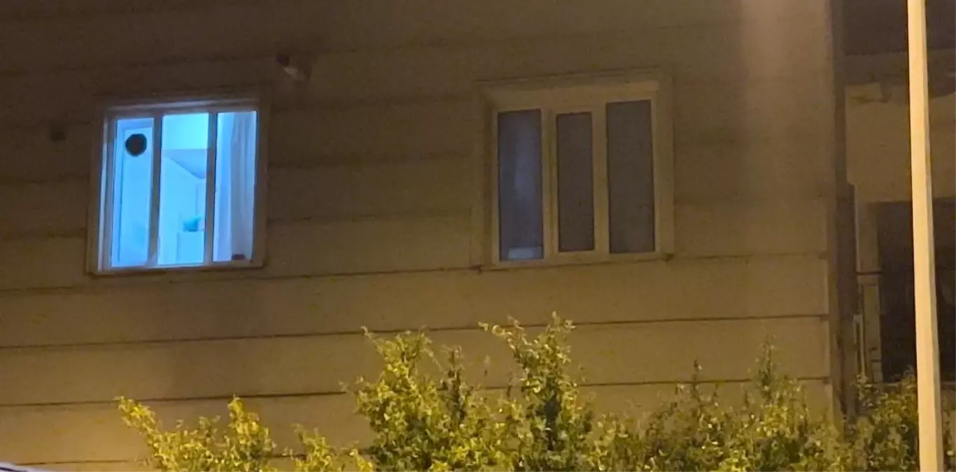 Bursa'da Amca, Yeğenini ve Arkadaşını Bıçakla Yaraladı
