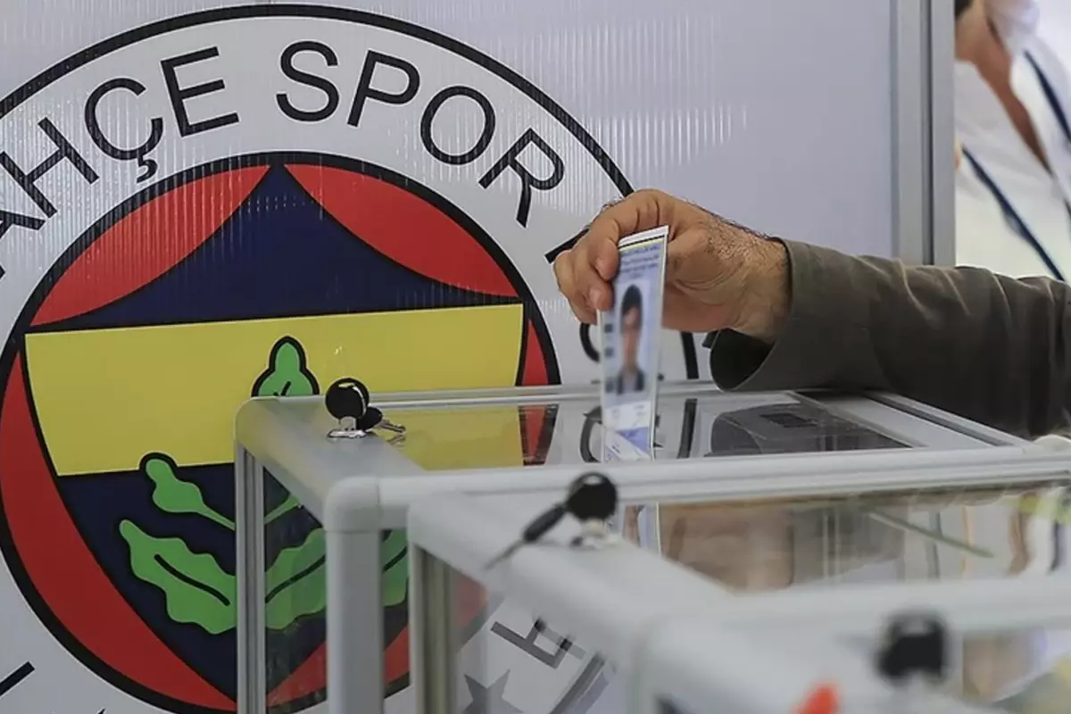 Fenerbahçe'de seçim olmayacak mı? Resmi açıklama geldi