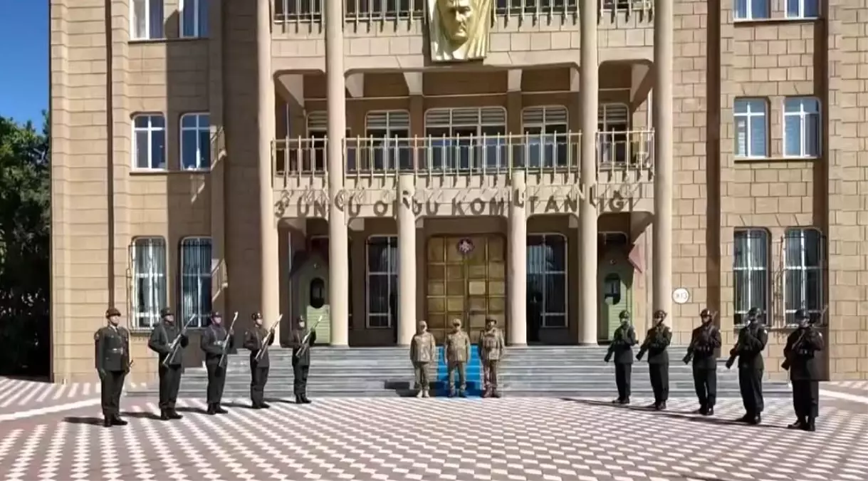 Kara Kuvvetleri Komutanı Tokel, Üç İlde Denetlemelerde Bulundu