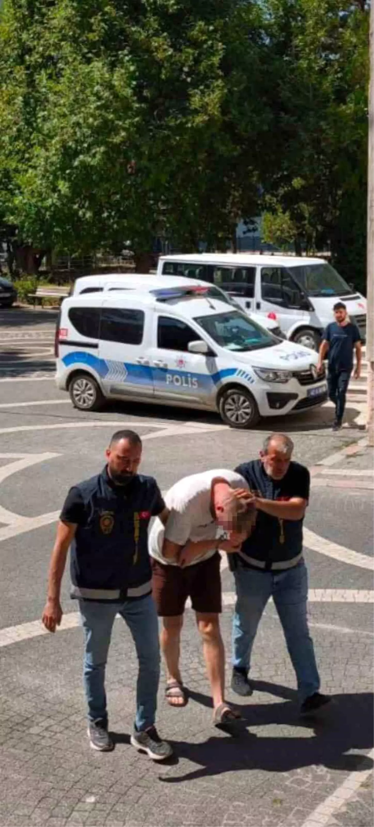 Konya'da Trafik Kazası Sonrası Uyuşturucu Ele Geçirildi