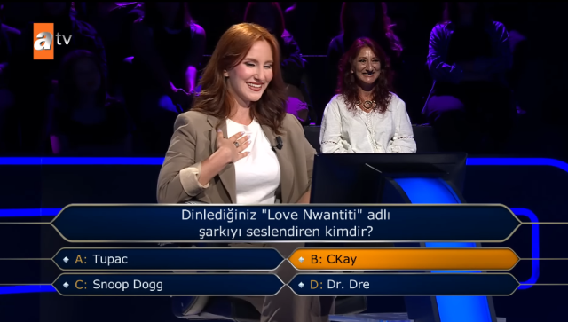 'Love Nwantiti' adlı şarkıyı seslendiren kimdir?