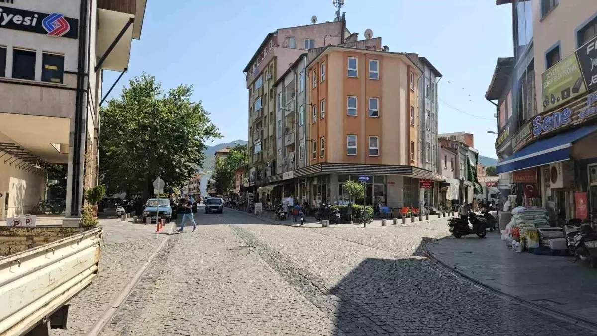Balıkesir Sındırgı'da 4.3 Büyüklüğünde Deprem Meydana Geldi