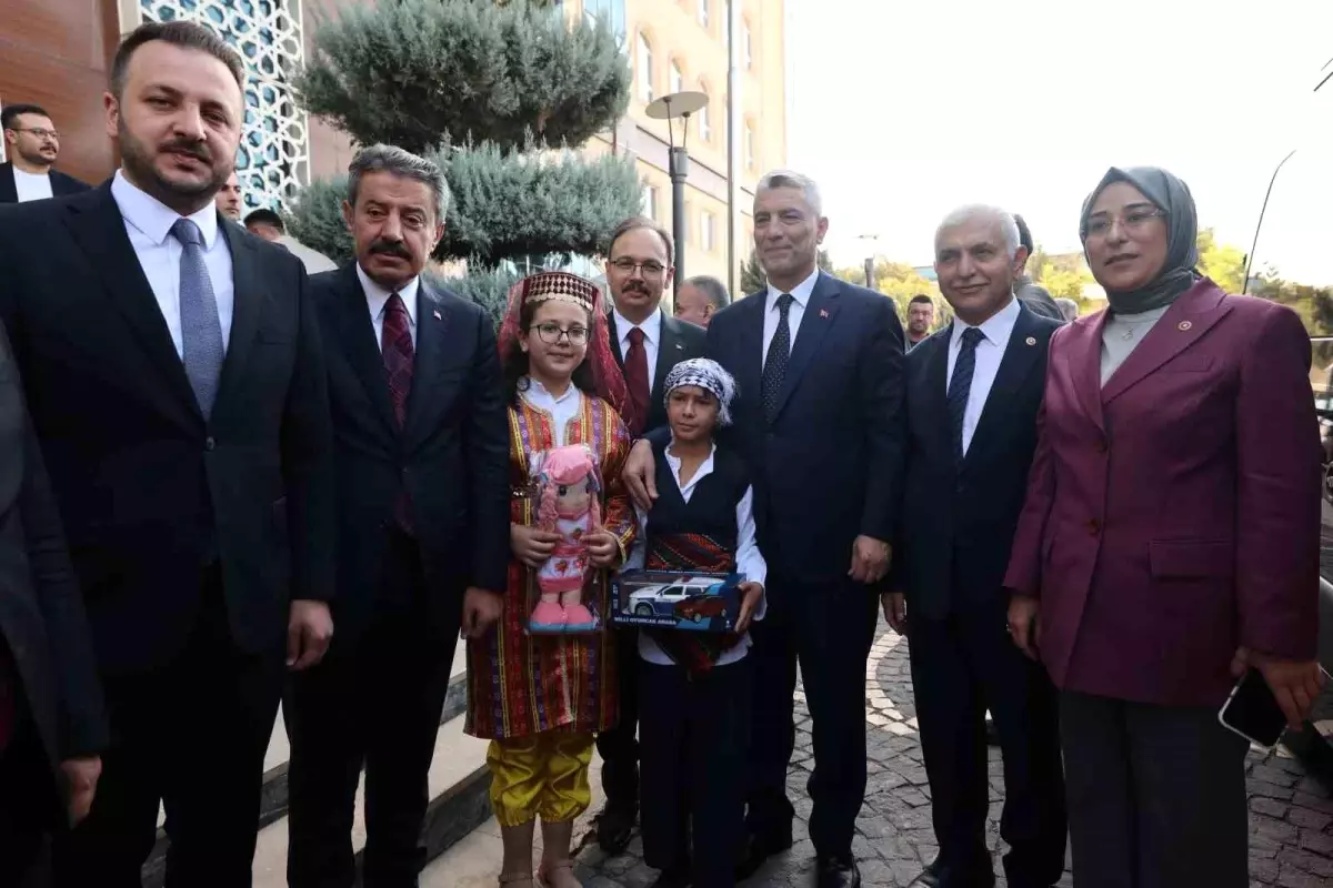 Ticaret Bakanı Ömer Bolat Siirt'te