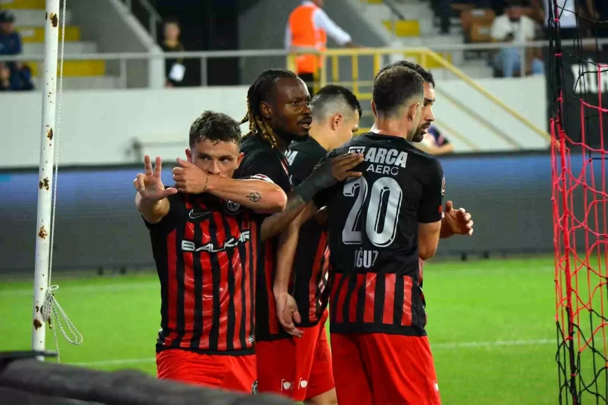 Çorum FK, Sarıyer'i 2-1 Yenerek Galibiyetini Aldı