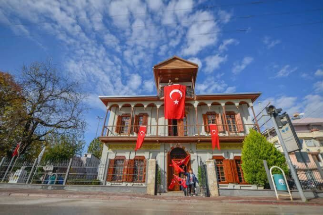 Adana'da Milli Kahraman Cemil Nardalı Vakfı kuruldu