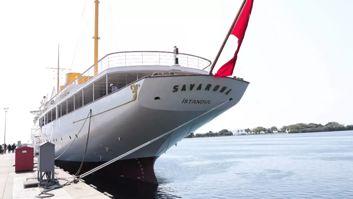 Atatürk'ün mirası Savarona pazar günü İstanbul Boğazı'nı selamlayacak
