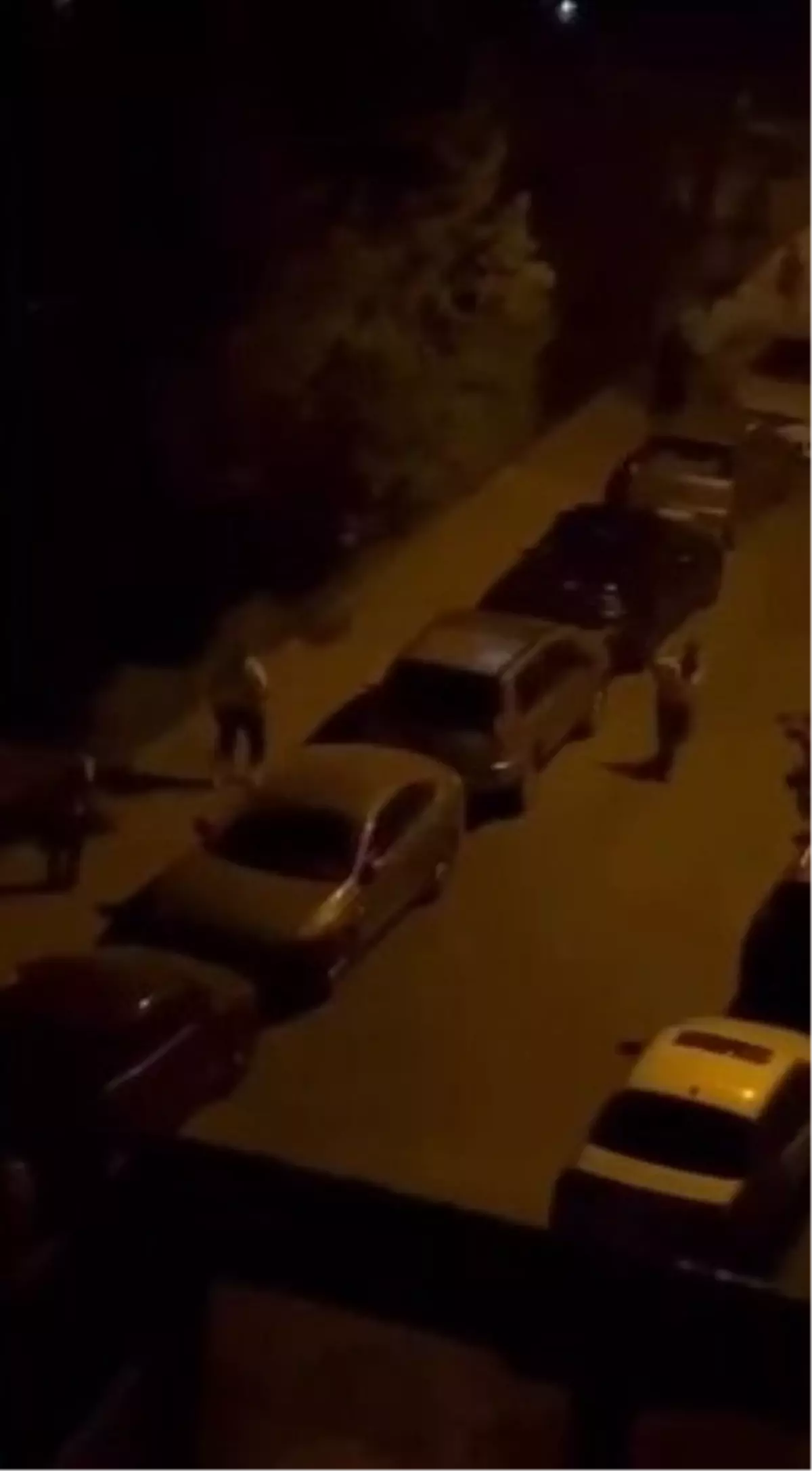 Başakşehir'de Polisle Şüpheliler Arasında Arbede