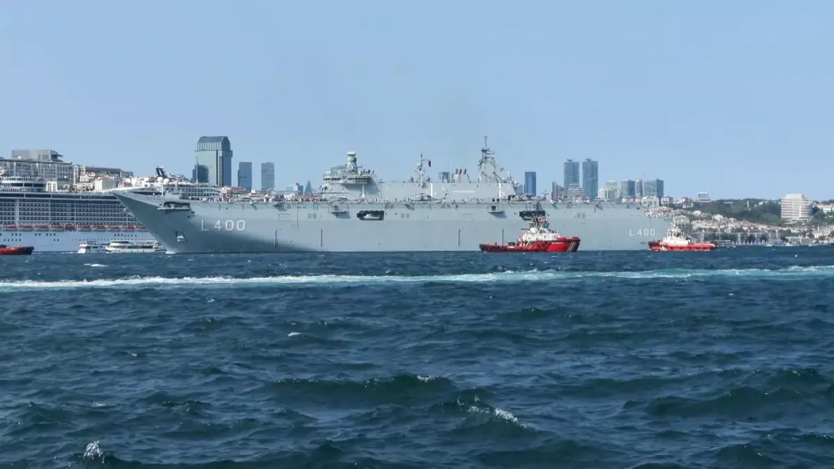 TCG Anadolu, Malazgirt Zaferi için İstanbul'a Ulaştı