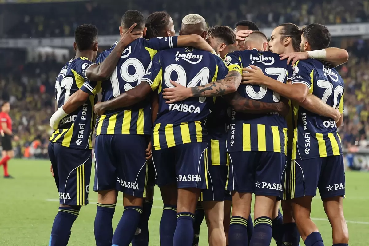 Fenerbahçe'de İrfan Can Eğribayat dışında herkes şut çekti