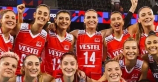 Filenin Sultanları maçı ne zaman? Türkiye - İspanya voleybol maçı saat kaçta, hangi kanalda?