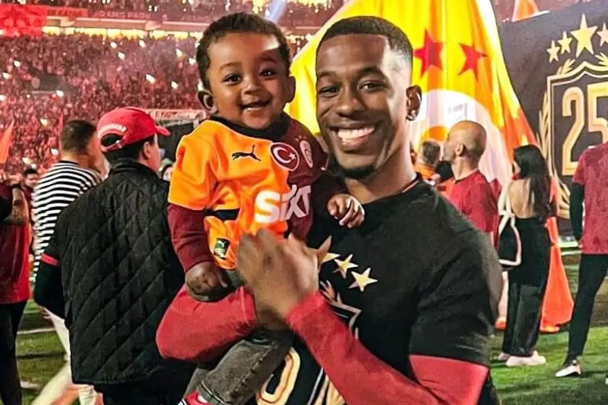 Galatasaray'da ayrılık! Cuesta sağlık kontrolleri için Rusya'ya gitti