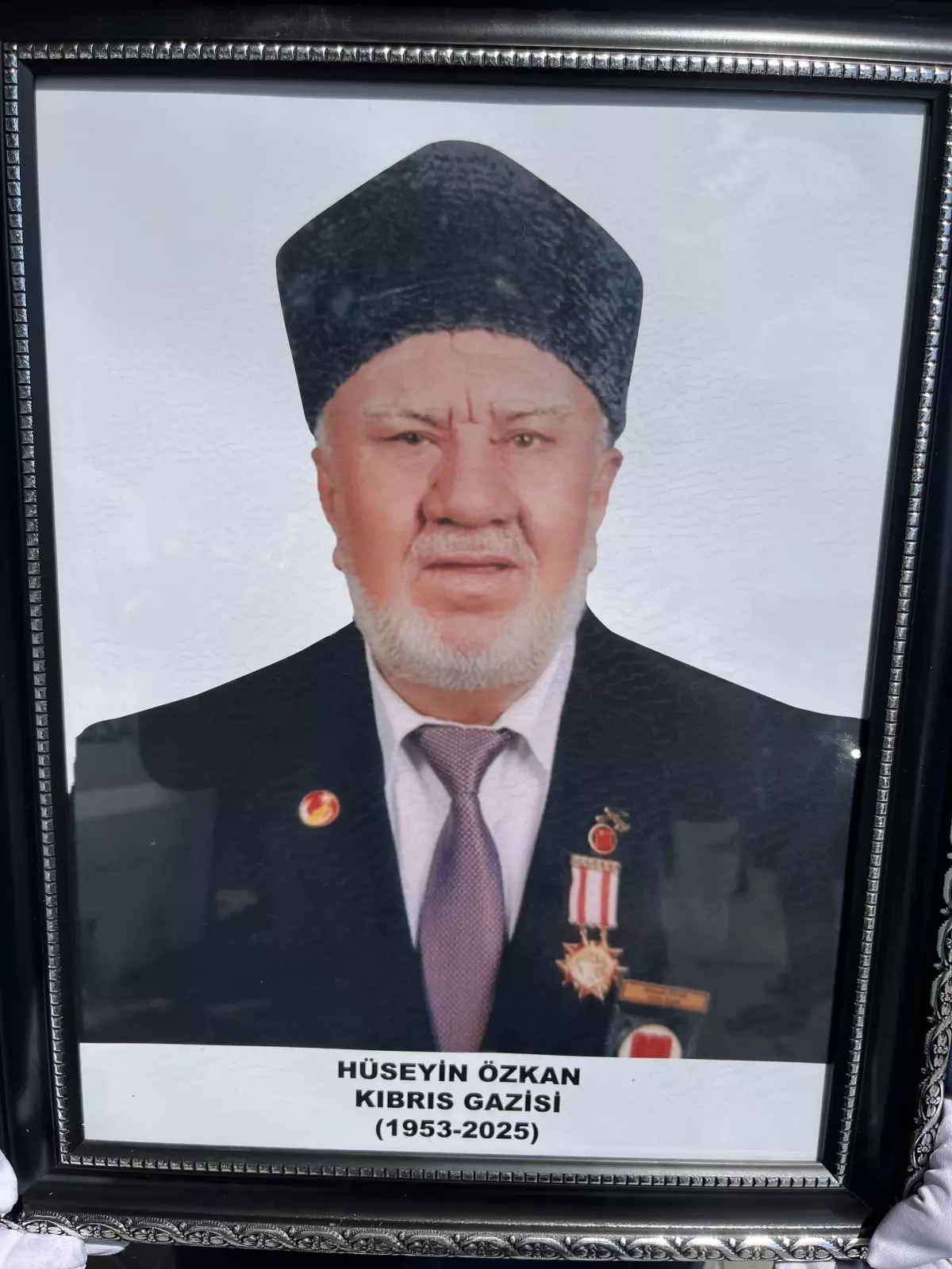 Kıbrıs Gazisi Hüseyin Özkan Son Yolculuğuna Uğurlandı