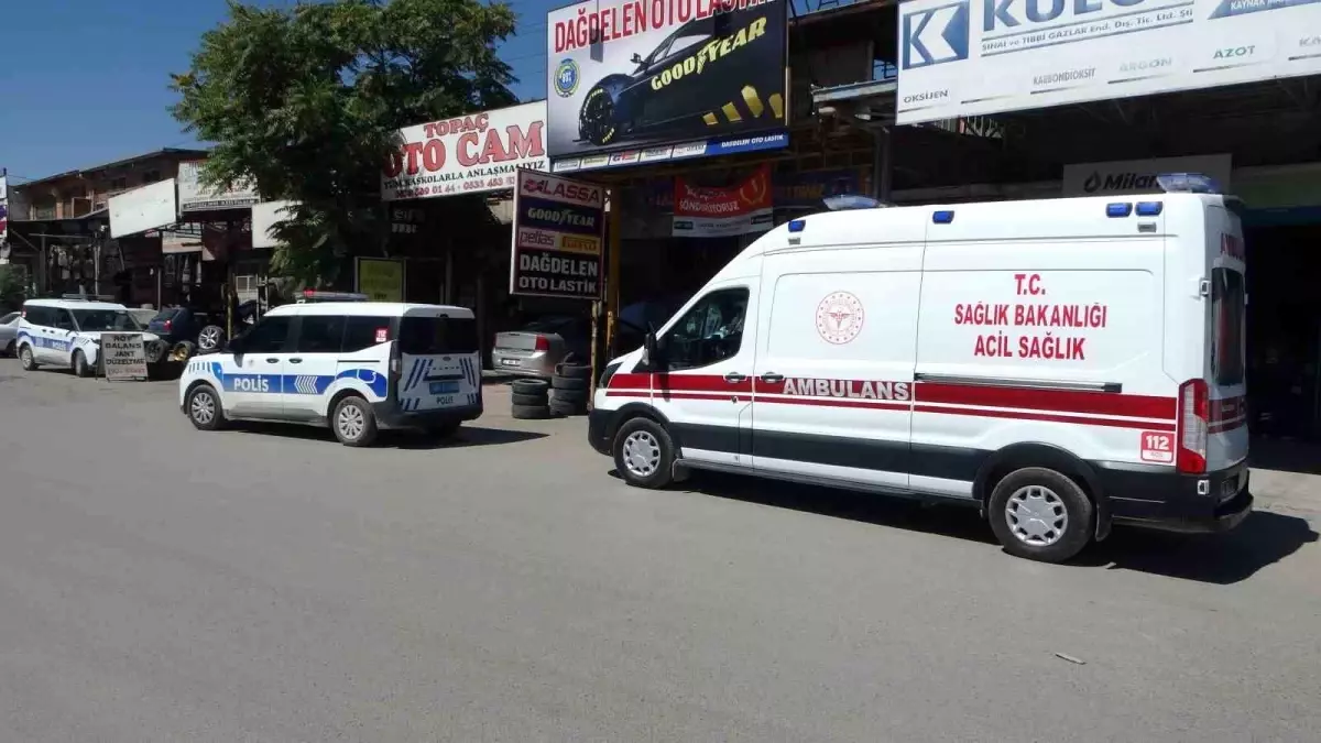 Malatya'da Dini Nikahlı Eşine Bıçakla Saldırdı