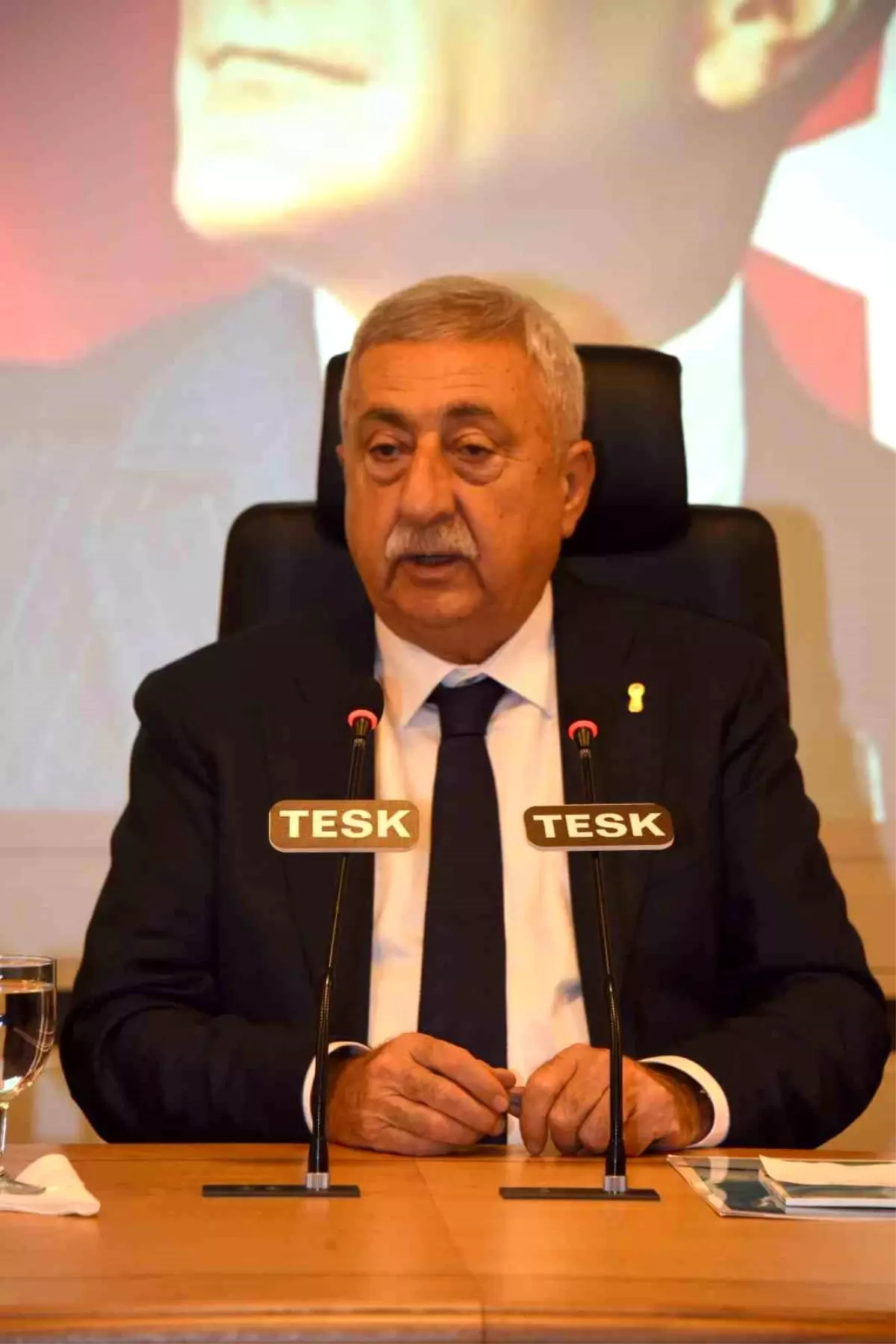 Okul Alışverişlerinde Esnafın Önemi Vurgulanıyor