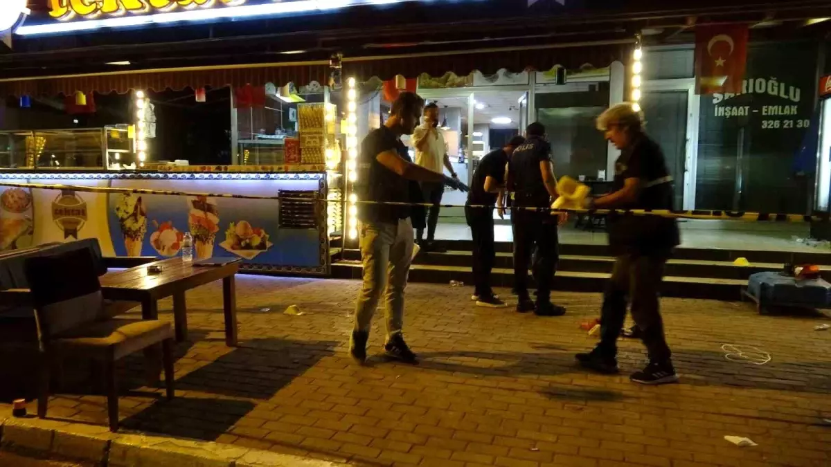 Antalya'da Silahlı Kavga Faciası: İki Genç Hayatını Kaybetti