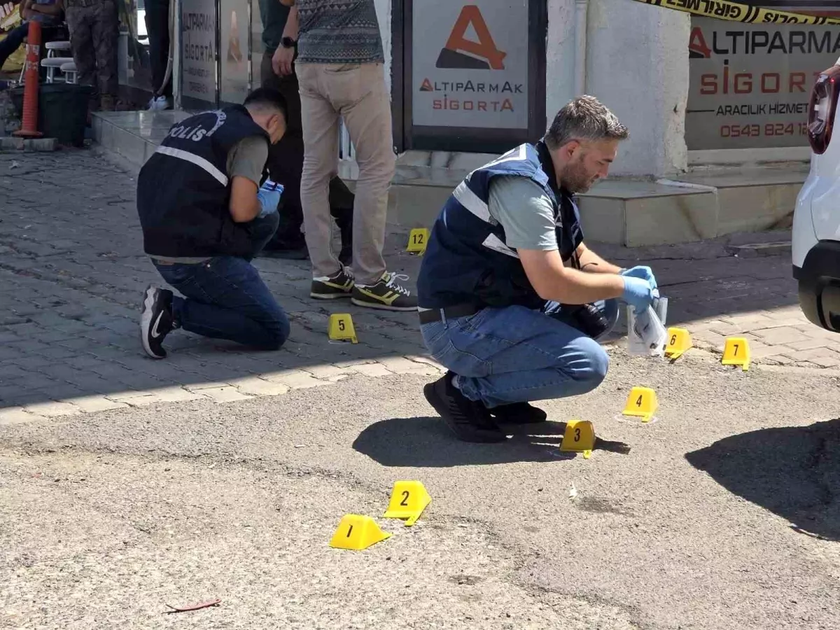 Şanlıurfa'da Jandarma Aracına Silahlı Saldırı