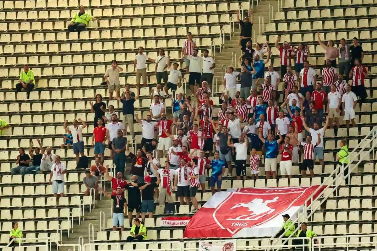 Samsunspor Başkanı Yüksel Yıldırım'dan Taraftarlara Övgü
