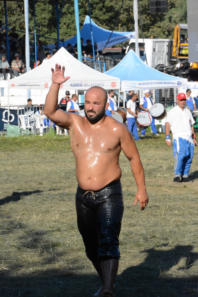 65 kurtdereli mehmet pehlivan yagli gureslerinde 18978072 4843 m