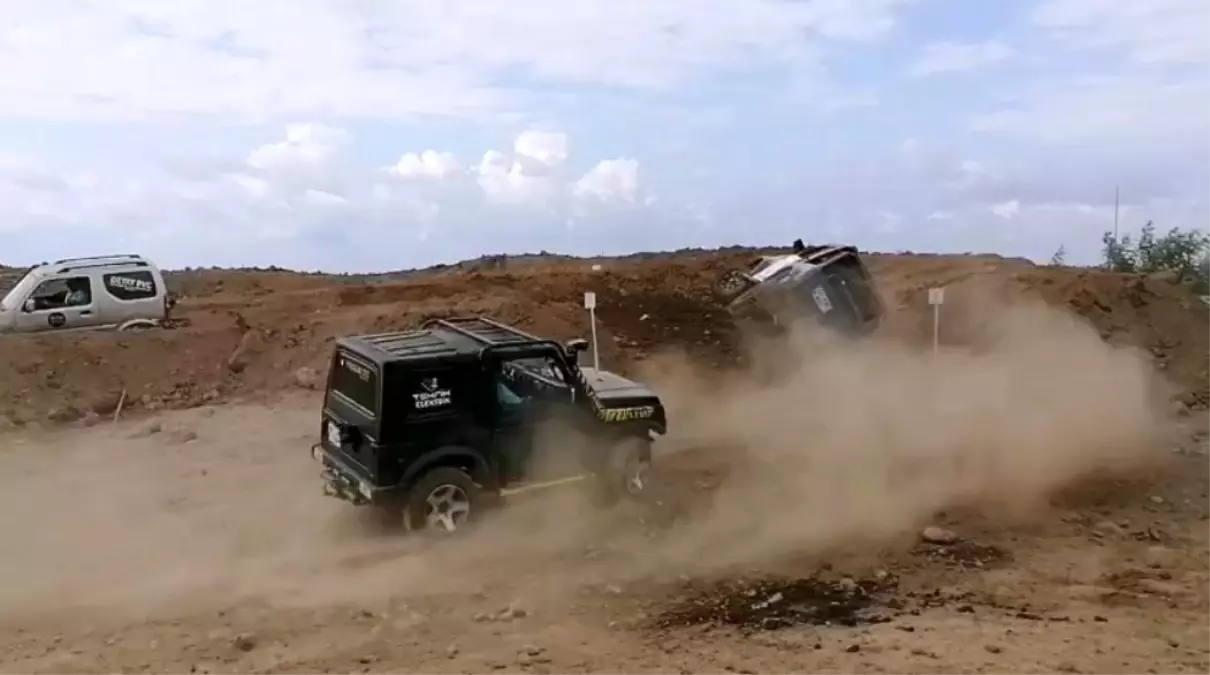 51. Uluslararası Arhavi Kültür ve Sanat Festivali'nde Off-Road Yarışları Heyecan Dolu Anlar Yaşattı