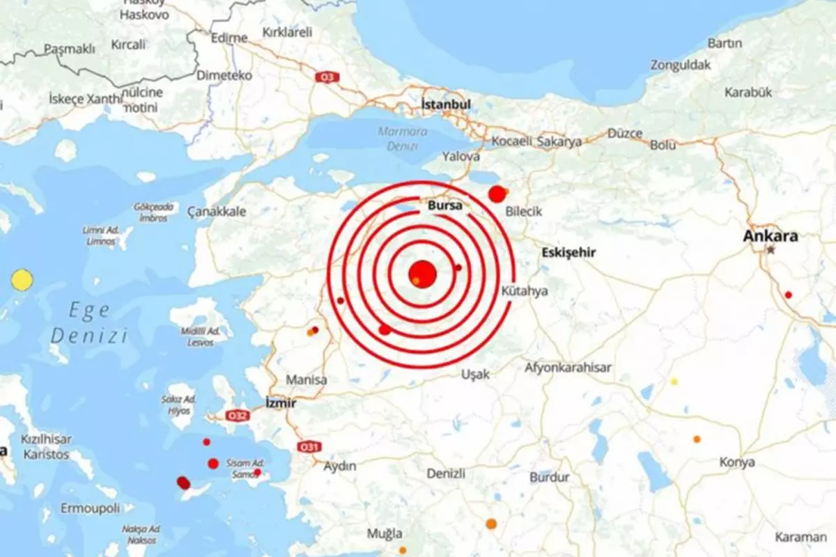 Balıkesir'de ardı ardına 4.8, 4.3 ve 4.2 büyüklüğünde deprem