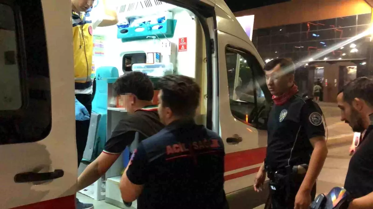 Elazığ'da Kavga: 14 Yaşındaki Çocuk Bıçaklandı