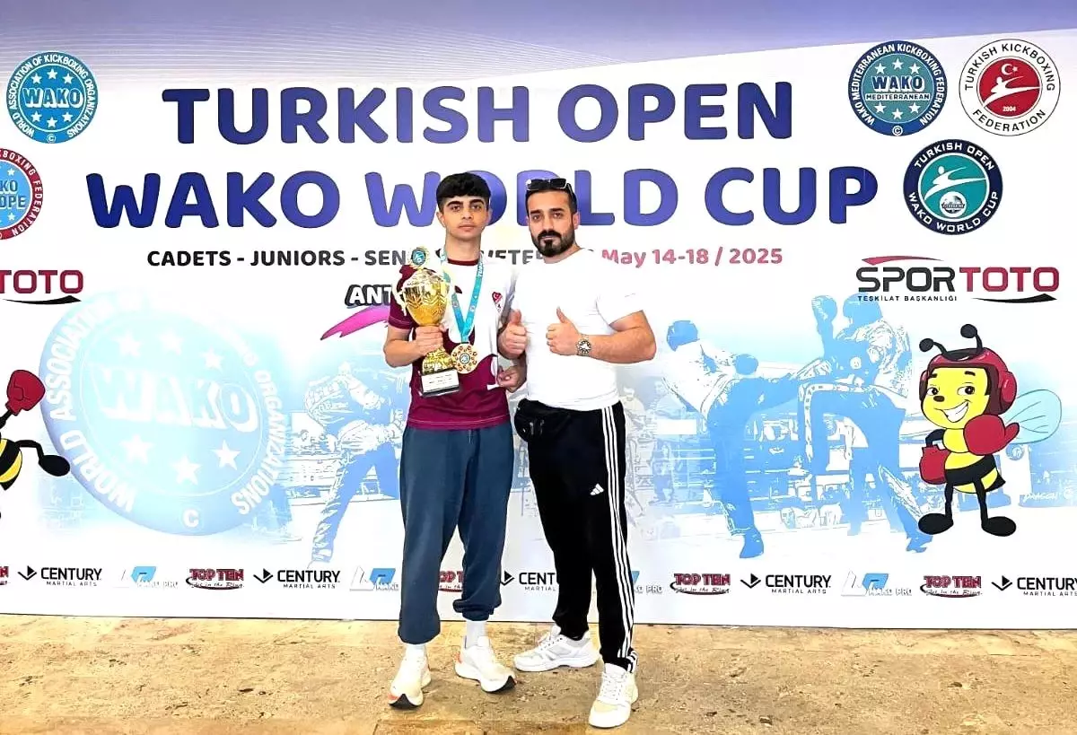 Elazığlı Sporcular Avrupa Kick Boks Şampiyonası'nda Türkiye'yi Temsil Edecek