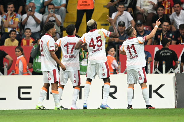 kayseri de eren elmali nin gecesi galatasaray 3 18977999 9867 m