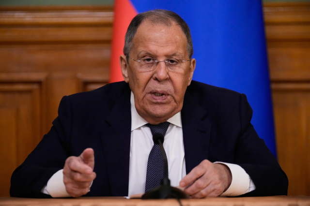 lavrov ukrayna ya guvenlik garantileri icin bmgk 18977983 9764 m