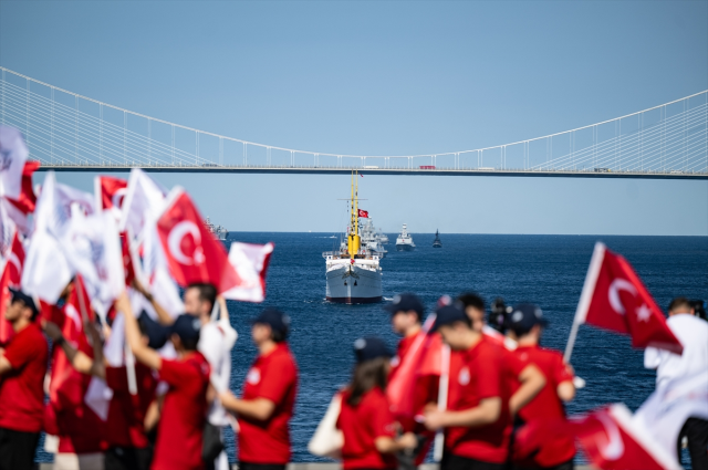 The guardians of the Blue Homeland saluted Istanbul and President Erdoğan