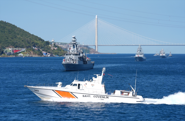 The guardians of the Blue Homeland saluted Istanbul and President Erdoğan