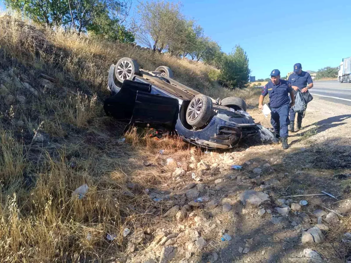 Adıyaman'da Otomobil Takla Attı: 1 Yaralı