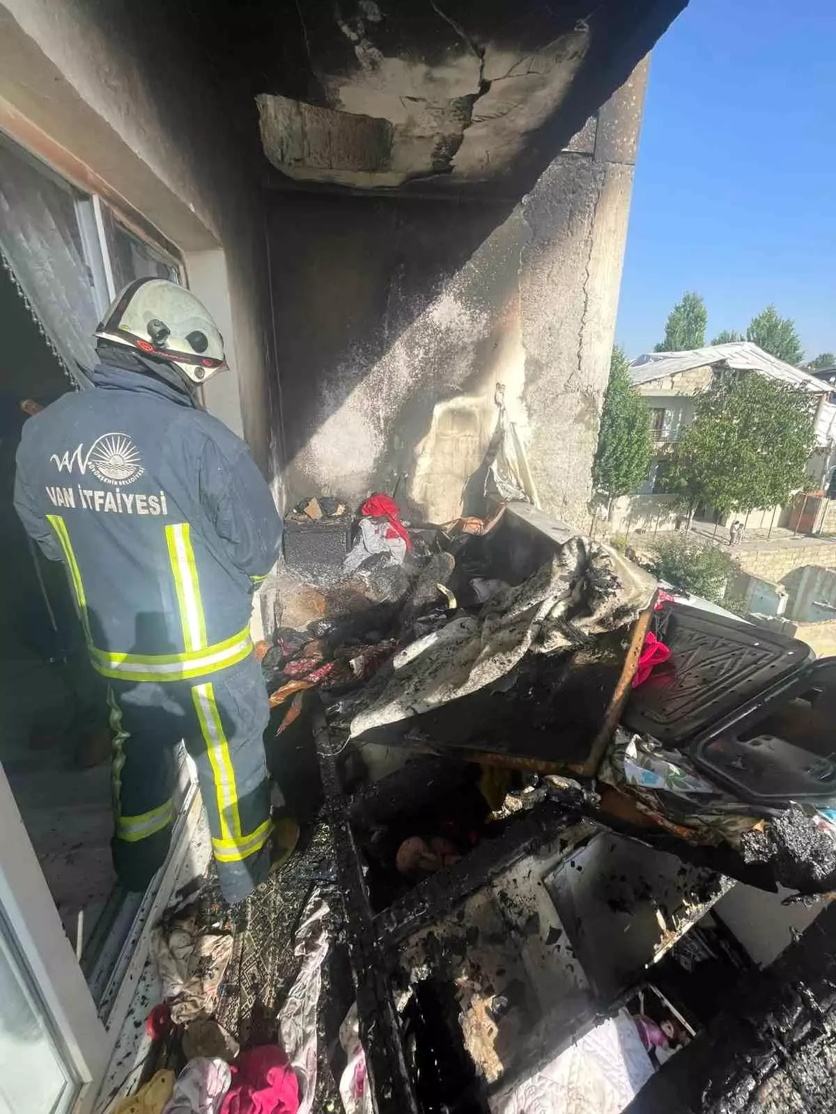 Van'da Evde Yangın Çıktı
