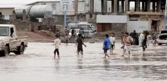 Yemen'de sel felaketi! 5'i çocuk 7 kişi hayatını kaybetti