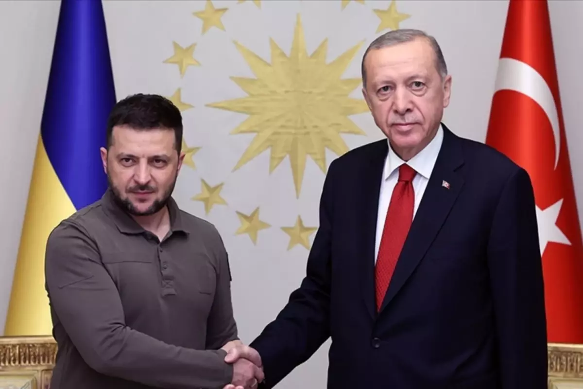 Zelenskiy'den Erdoğan'a teşekkür: Barış için gösterdiğiniz çabalardan minnettarız