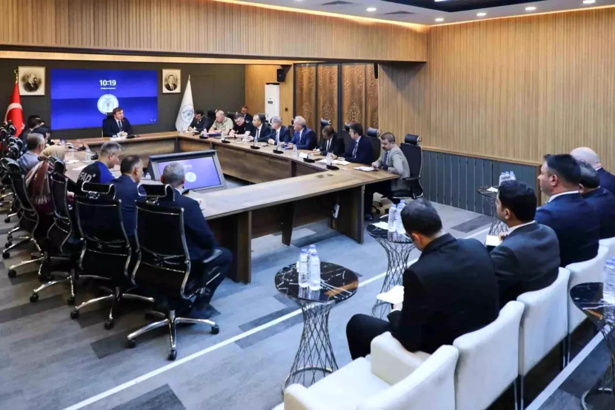 Erzincan'da Birim Amirleri Toplantısı Düzenlendi