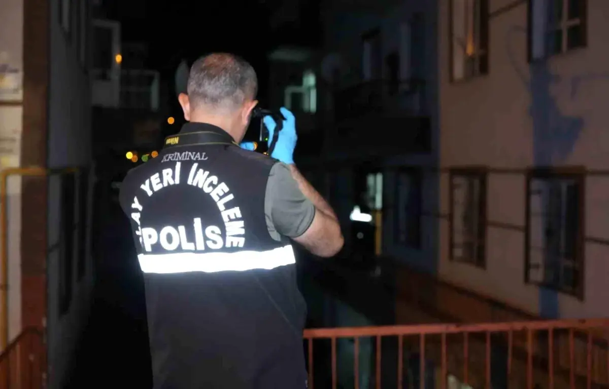 Kırıkkale'de Alkollü Genç Babasını Darp Etti, Kendini Yaraladı