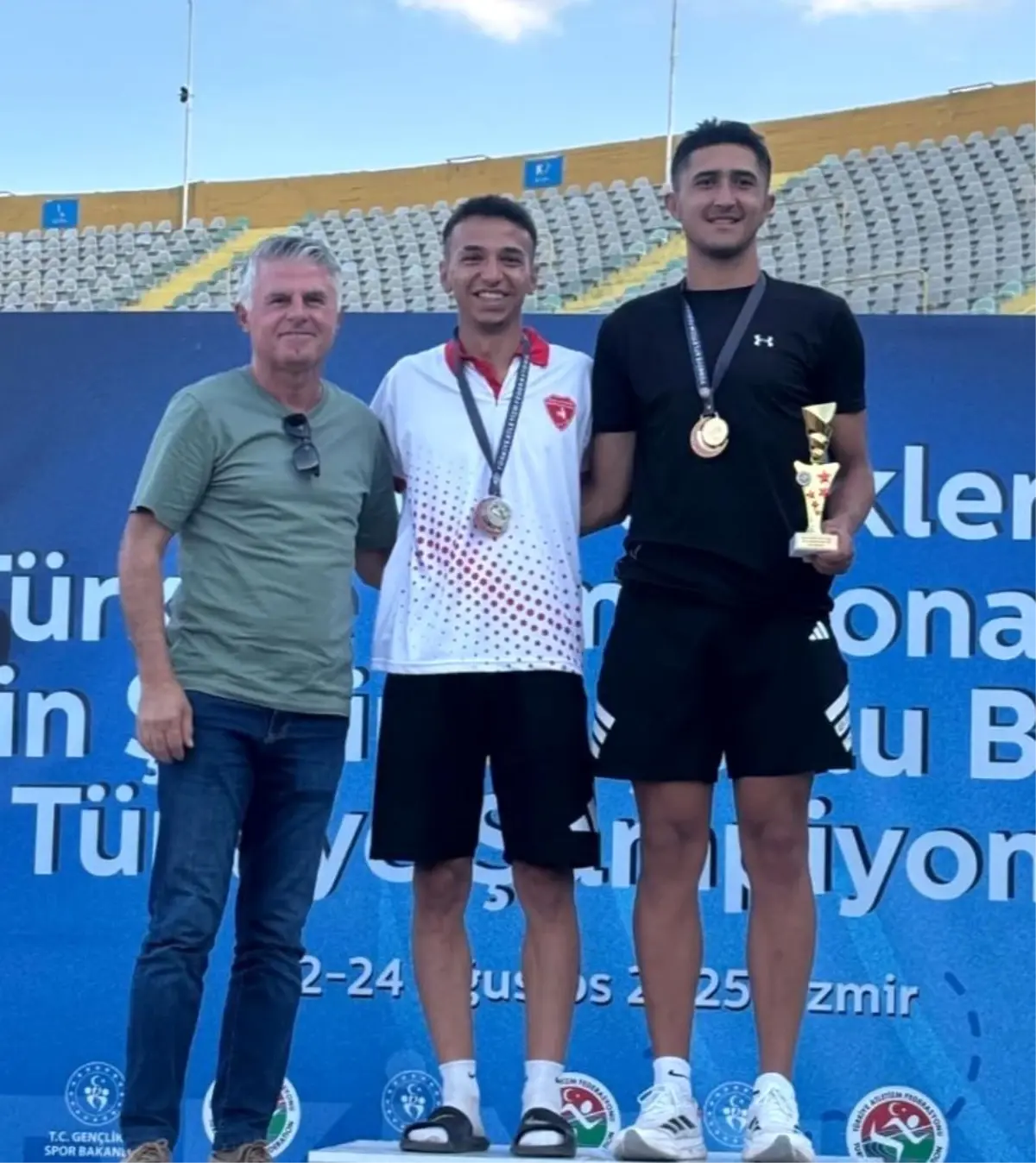 İsmail Efe Durmuş, İzmir'de Türkiye Şampiyonu Oldu