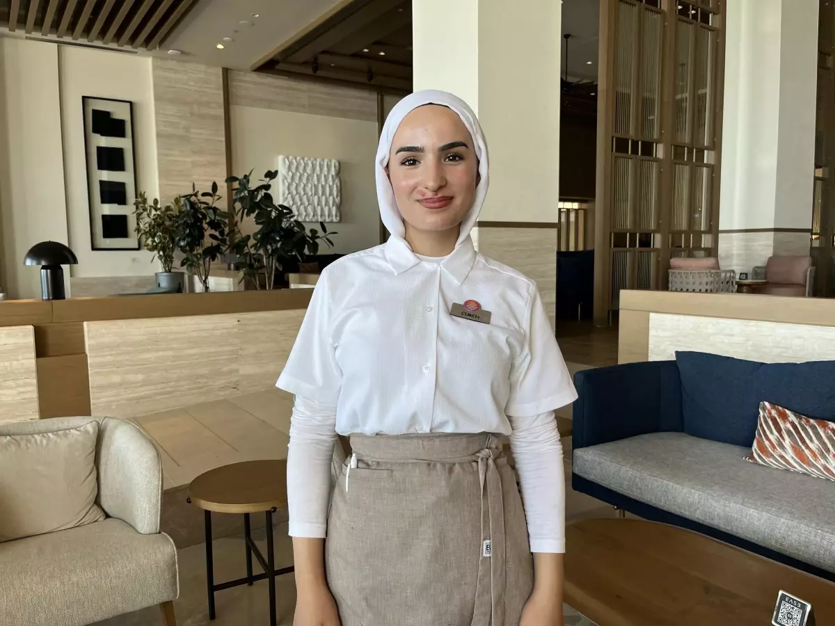 Çimen Gülen, YKS'den Yüzde 50 Bursla Yeditepe Üniversitesi'ni Kazandı